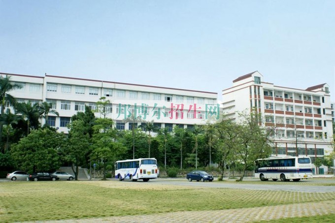 廣州鐵路職業技術學院招生辦聯系電話