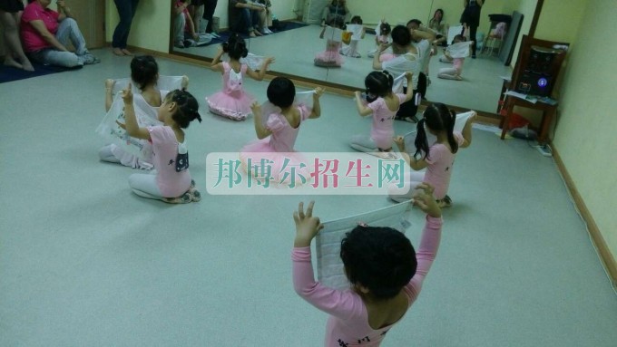 幼師專業前景如何
