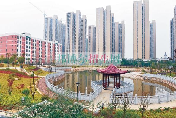 婁底職業(yè)技術(shù)學院是幾專