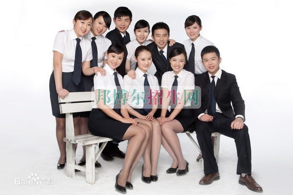初中畢業可以上空乘嗎