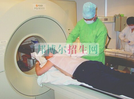陜西省銅川衛生學校