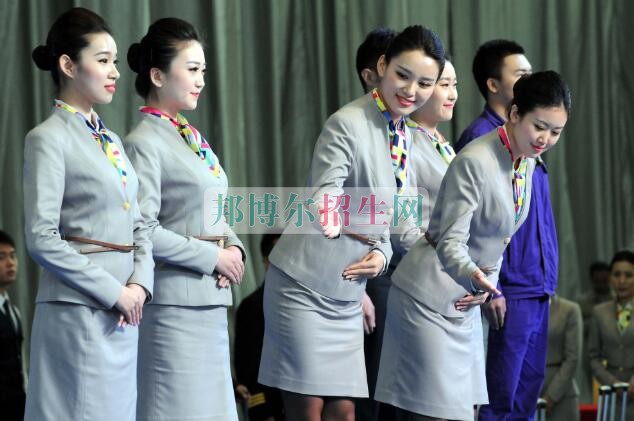 女生學空乘好找工作嗎