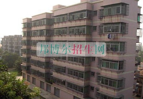 海南農墾衛生學校