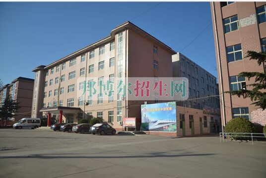 高中畢業可以學鐵道運輸嗎