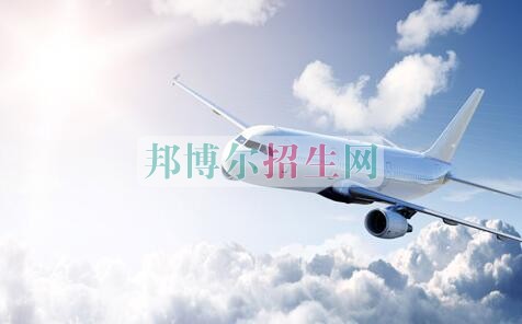 初中生讀航空服務好嗎