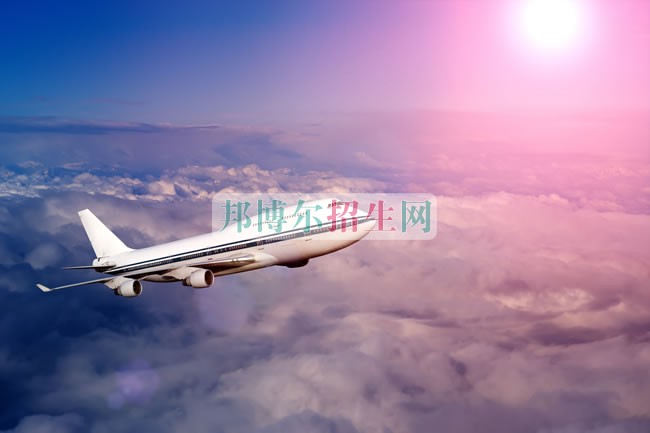 航空服務好就業嗎