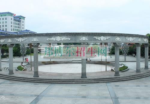 哪里有計算機應(yīng)用技術(shù)學(xué)校