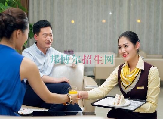女生學民航商務好嗎