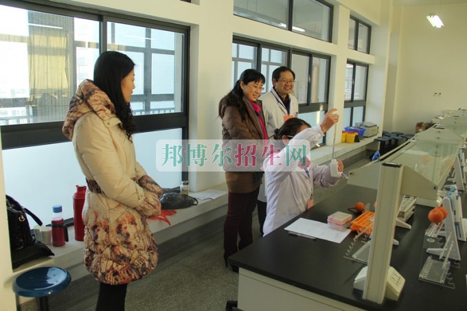 醫學檢驗專業學校招生要求