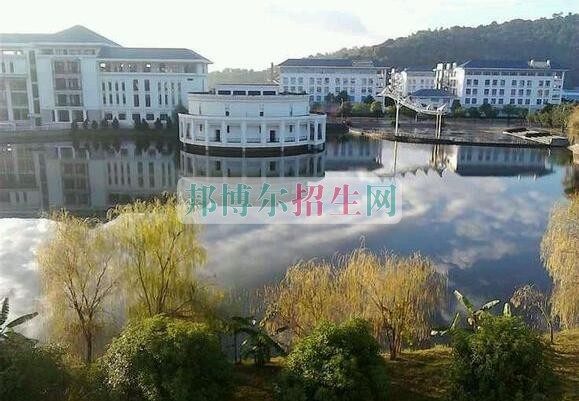 中專康復治療可以考大專嗎
