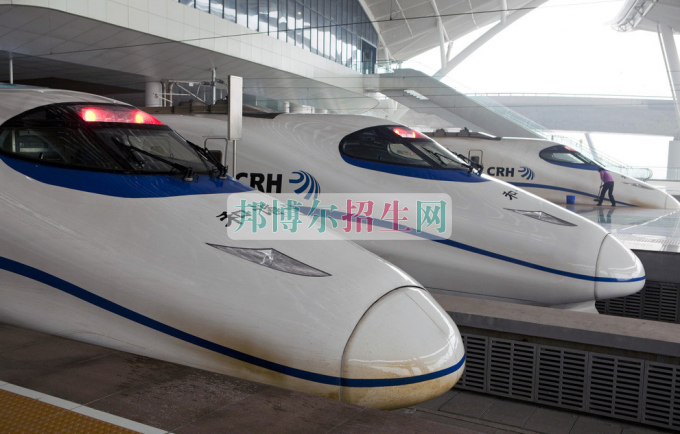 成都內比較好的鐵道車輛大專學校