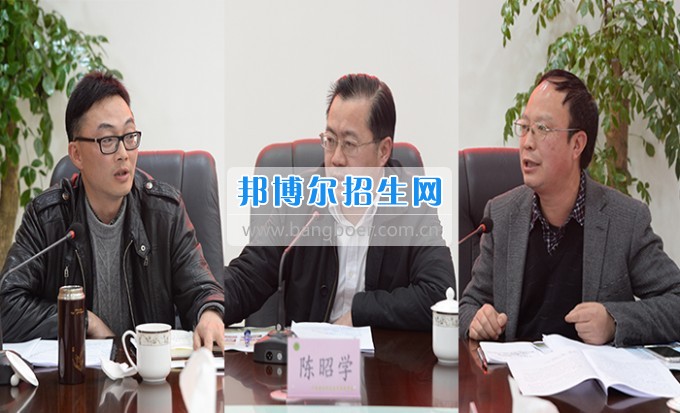 市委常委、宣傳部長潘梅到川南幼兒師范高等專科學(xué)校調(diào)研思想政治工作