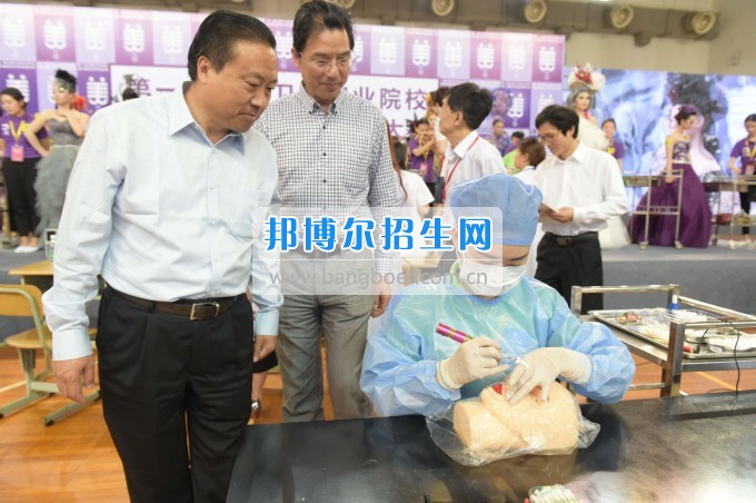 成都美容技術好就業嗎