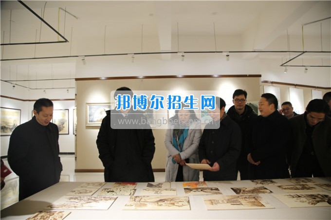 四川音樂學(xué)院黨委書記、院長林戈爾教授一行到川北幼兒師范高等專科學(xué)校考察