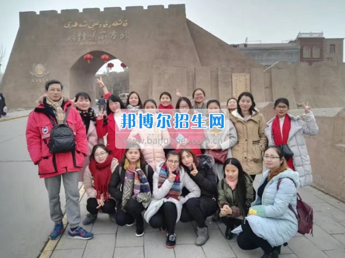川北幼兒師范高等專科學(xué)校職場揚(yáng)帆 逐夢起航