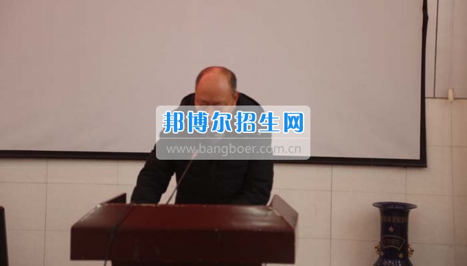 四川省古藺縣職業(yè)高級(jí)中學(xué)校集智匯力，全力推進(jìn)依法治校