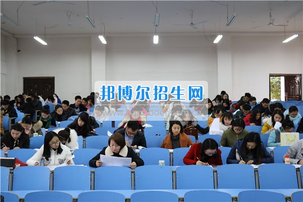 思南師范學校學前教育系舉行2017年學前教育專業教師業務知識考試