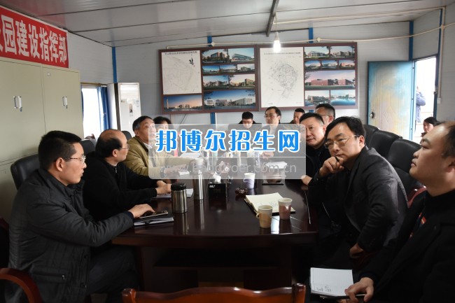 樂山師范學院領導帶隊調研樂山職業(yè)技術學院新區(qū)建設