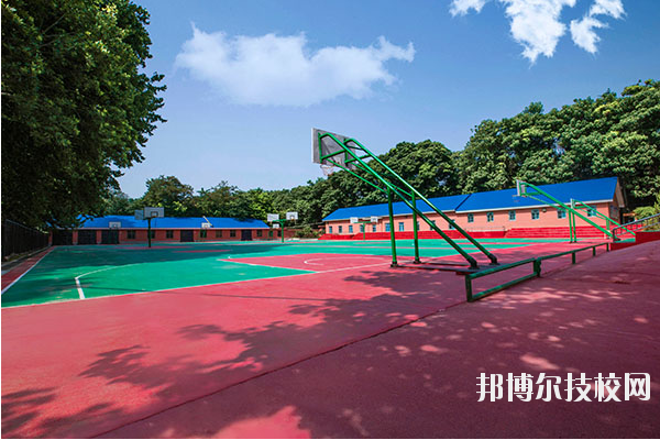 西安鐵道職業(yè)學(xué)校2020年報(bào)名條件、招生要求、招生對(duì)象
