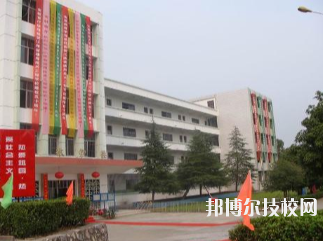 江西通用技術工程學校2020年報名條件、招生要求、招生對象