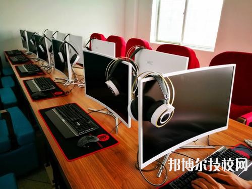 德陽應(yīng)用技術(shù)職業(yè)學(xué)校2020年報名條件、招生要求、招生對象