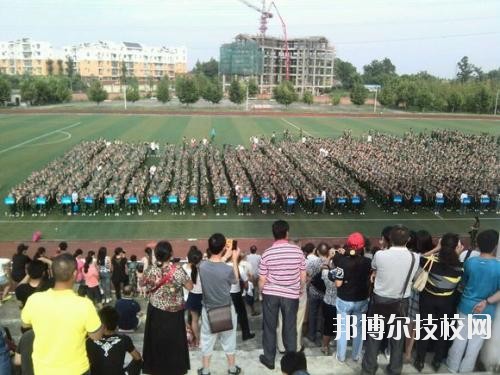 成都華夏衛校2020年報名條件、招生要求、招生對象