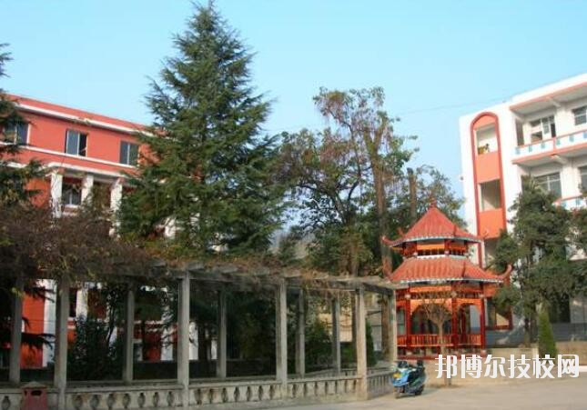 畢節(jié)財貿學校怎么樣、好不好