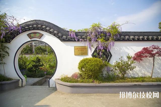 北侖職業(yè)高級(jí)中學(xué)2020年招生簡章