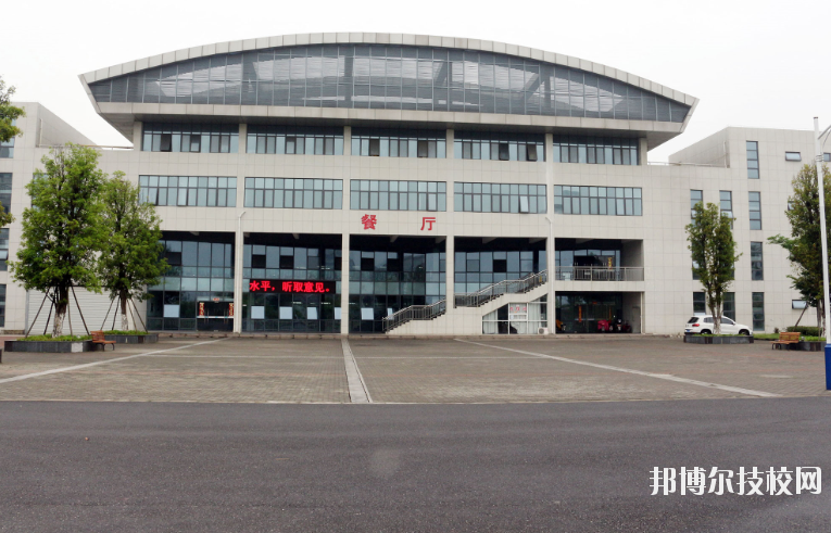 江蘇丹陽(yáng)中等專業(yè)學(xué)校2020年宿舍條件