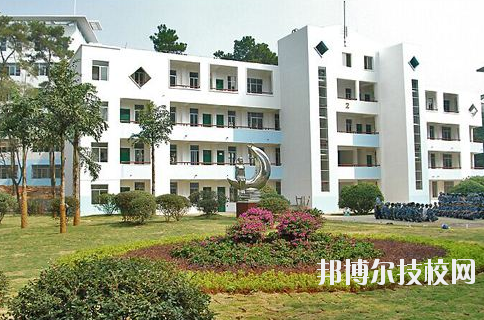文成職業中等專業學校2020年招生辦聯系電話