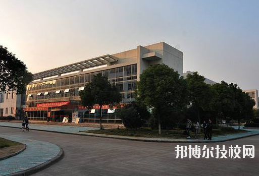 衢州職業技術學院2020年招辦聯系電話
