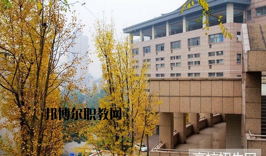黃梅興華中等專業學校網站網址