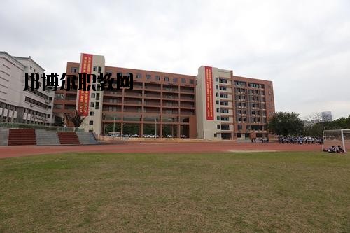 六盤水現代職業(yè)技術學校2020年有哪些專業(yè)