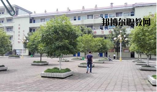 萍鄉(xiāng)福田職業(yè)中學(xué)2020年報名條件、招生要求、招生對象