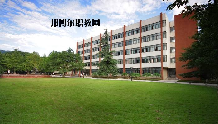 黃岡電子信息學校2020年報名條件、招生要求、招生對象