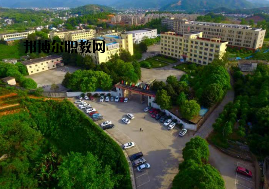 萍鄉工業中等專業學校怎么樣、好不好