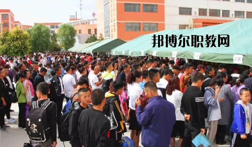 武威涼州區(qū)職業(yè)中等專業(yè)學(xué)校2020年報(bào)名條件、招生要求、招生對(duì)象