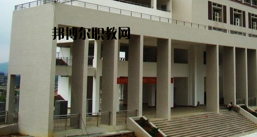 石家莊萬搏中等專業(yè)學(xué)校2020年報(bào)名條件、招生要求、招生對(duì)象 