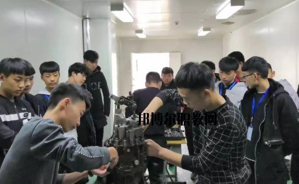 石家莊通用交通中等專業學校