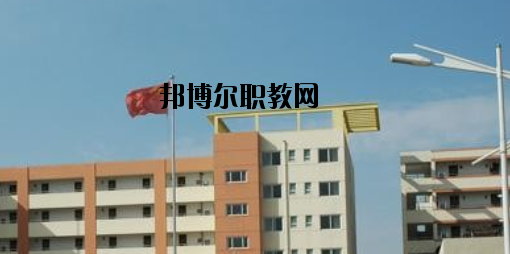 承德華中管理中專學校2020年招生辦聯系電話 