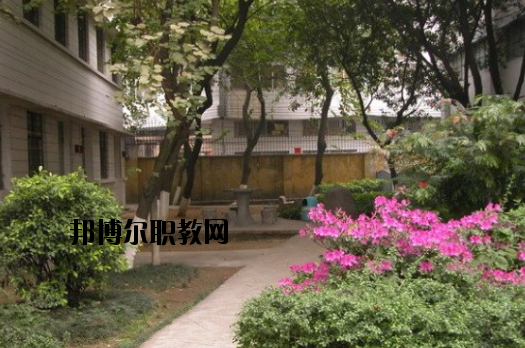 廣州港技工學(xué)校2020年報(bào)名條件、招生要求、招生對(duì)象