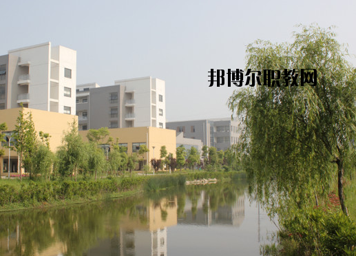蕪湖師范學(xué)校2020年報(bào)名條件、招生要求、招生對(duì)象
