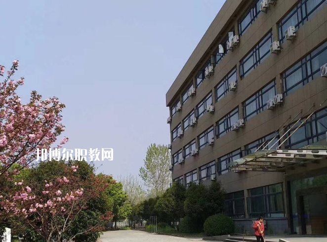 浙江新世紀經貿專修學院2020年招生辦聯系電話