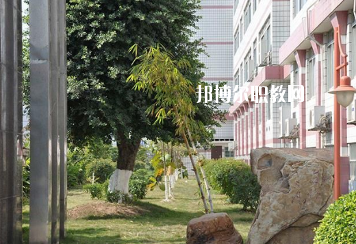湛江華南職業技術學校2020年招生辦聯系電話