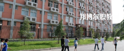 西安工業科技技術學校2020年報名條件、招生要求、招生對象