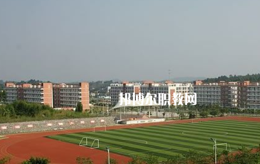 湛江市工商職業(yè)技術(shù)學(xué)校2020年報名條件、招生要求、招生對象