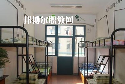 達縣亭子職業(yè)高級中學2020年宿舍條件
