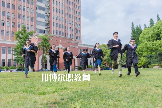 深圳市新鵬職業高級中學020年報名條件、招生要求、招生對象