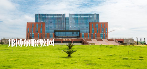 安順職業(yè)技術(shù)學(xué)院(中職部)2020年報(bào)名條件、招生要求、招生對(duì)象