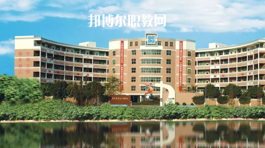 佛山順德區(qū)容桂職業(yè)技術(shù)學校網(wǎng)站網(wǎng)址     